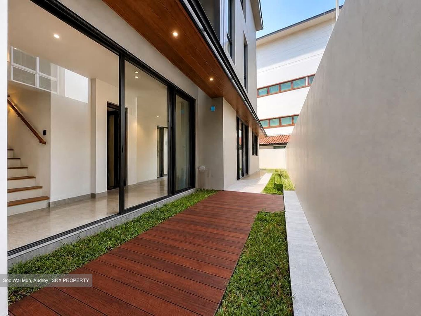 Lorong G Telok Kurau (D15), Semi-Detached #600927451